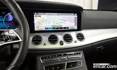 Mercedes-Benz E-Class 2021 2.0 Автомат в Москве № 205739, миниатюра 12