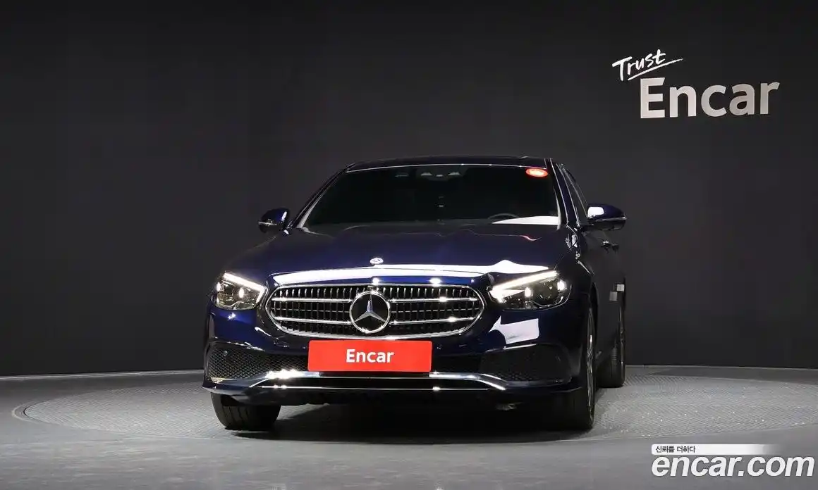 Mercedes-Benz E-Class 2021 2.0 Автомат в Москве № 205739, фото 14