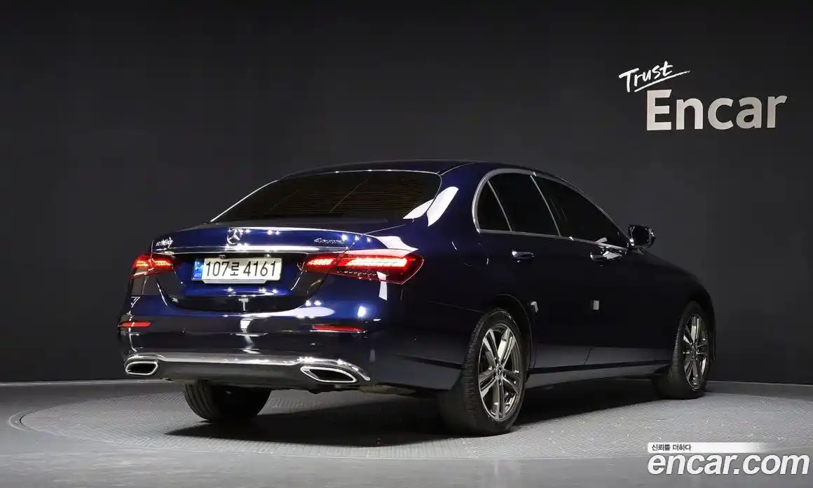 Mercedes-Benz E-Class 2021 2.0 Автомат в Москве № 205739, фото 9