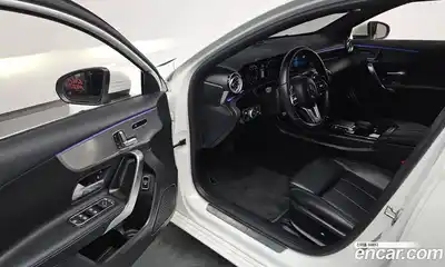 Mercedes-Benz A-Class 2022 2.0 Автомат в Москве № 206300, миниатюра 11