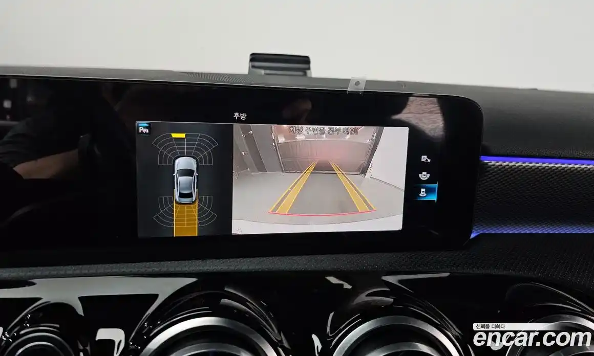 Mercedes-Benz A-Class 2022 2.0 Автомат в Москве № 206300, фото 17