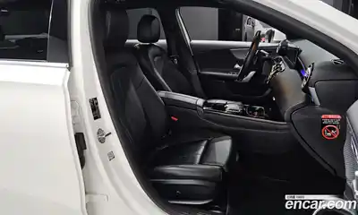 Mercedes-Benz A-Class 2022 2.0 Автомат в Москве № 206300, миниатюра 4