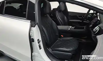 Mercedes-Benz EQS 2023 0.3 Автомат в Москве № 206326, миниатюра 5