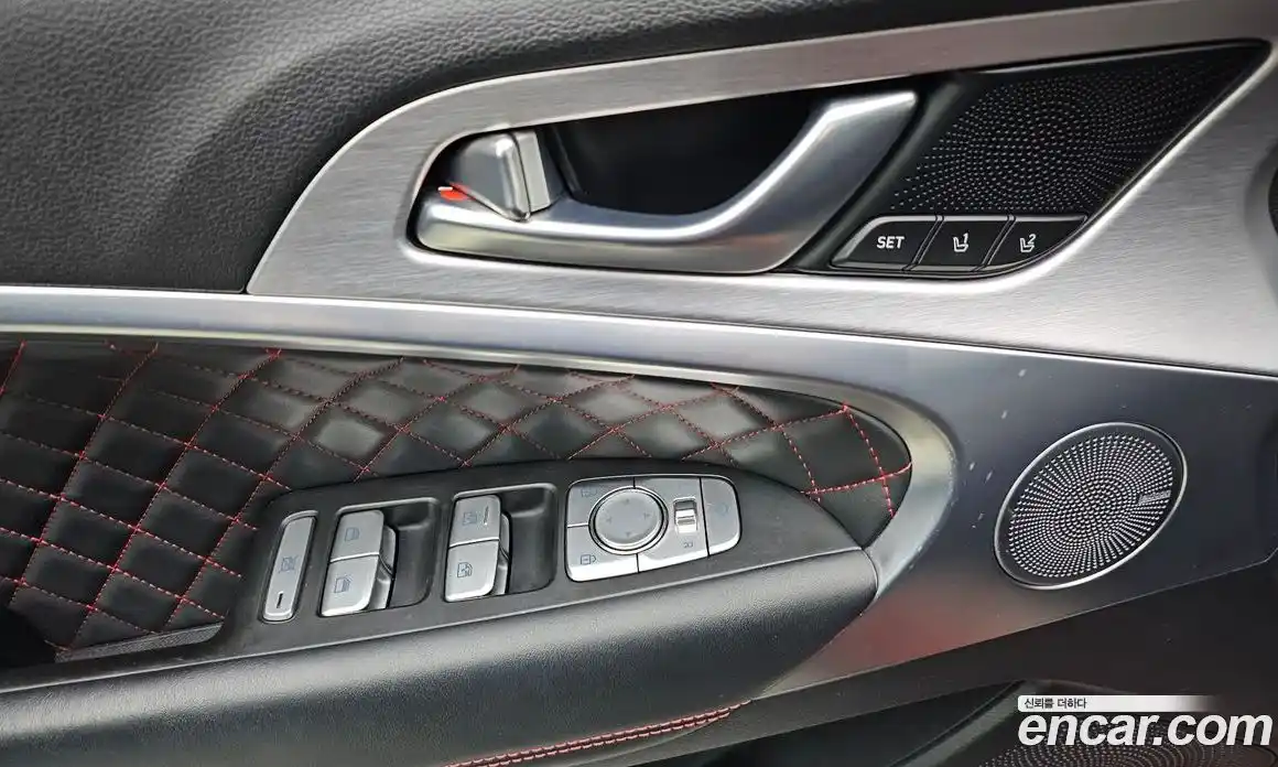 Genesis G70 2018 3.3 Автомат в Москве № 207261, фото 15