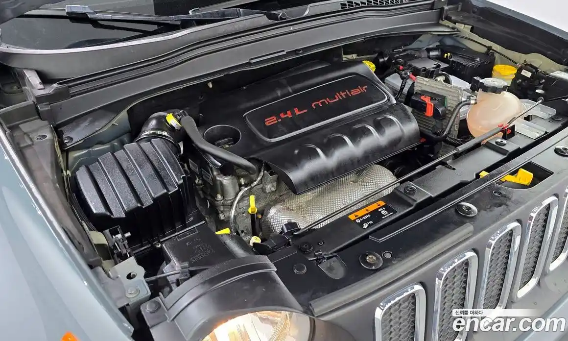 Jeep Renegade 2017 2.4 Автомат в Москве № 208963, фото 13