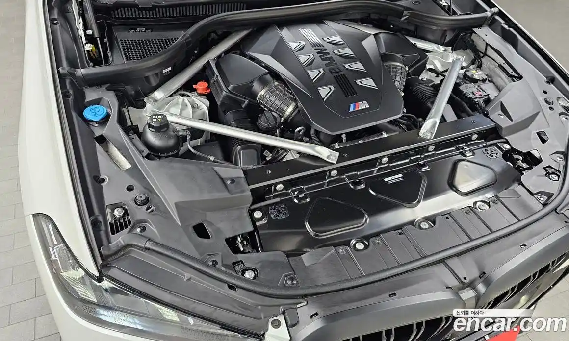 BMW X5 2025 4.4 Автомат в Москве № 210181, фото 4