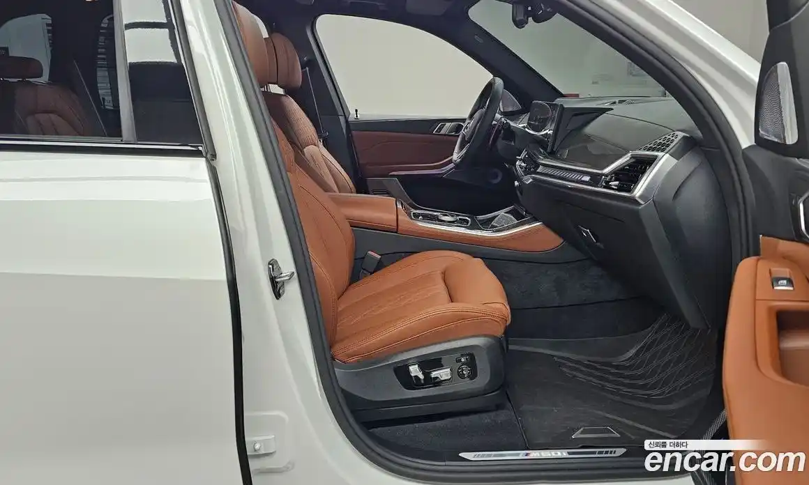 BMW X5 2025 4.4 Автомат в Москве № 210181, фото 5