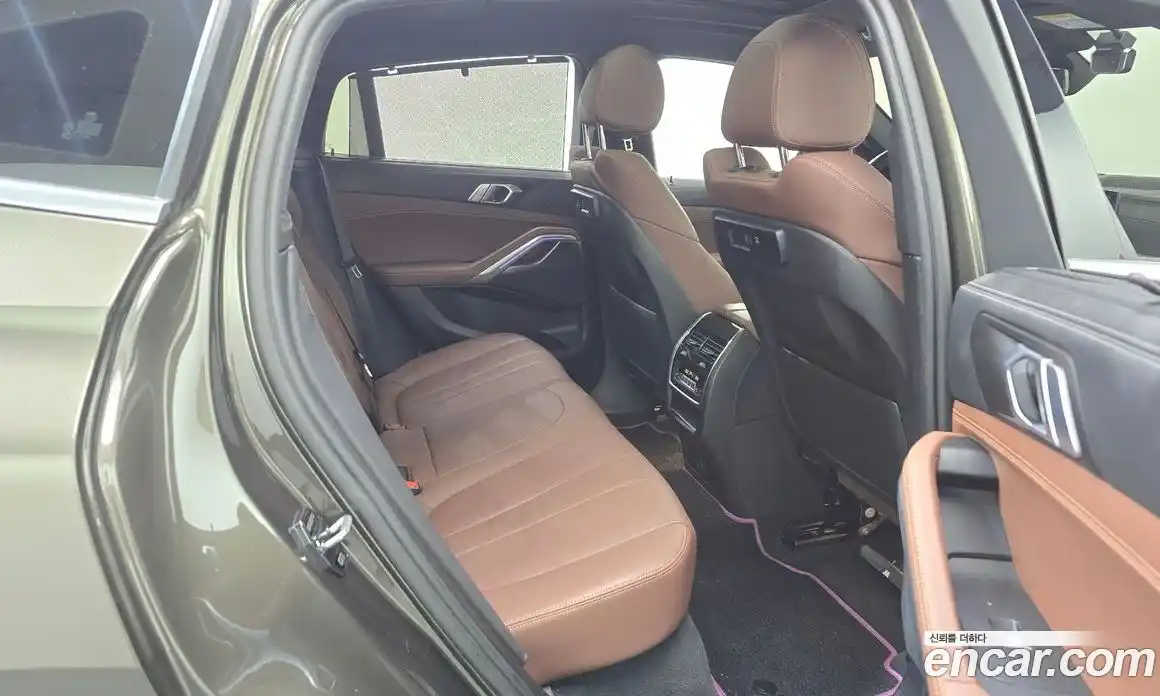 BMW X6 2022 3.0 Автомат в Москве № 211459, фото 12