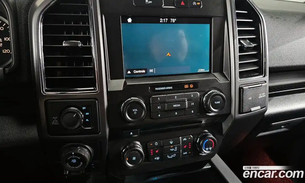 Ford F150 2018 5.0 Автомат в Москве № 212104, фото 13