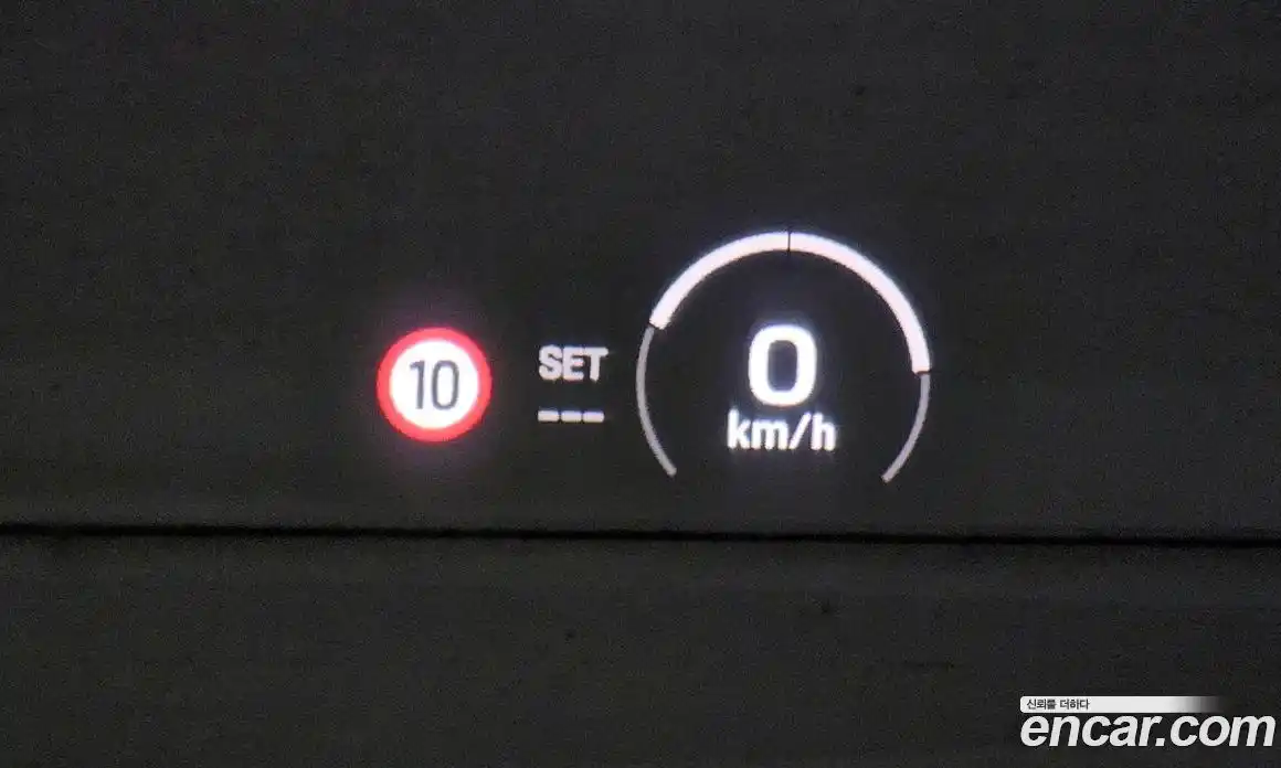 Porsche Macan 2025 0.2 Автомат в Москве № 212916, фото 19