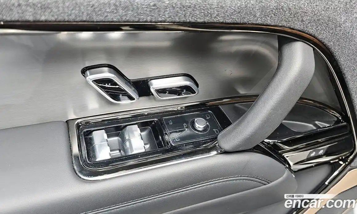 Land Rover Range-Rover Sport 2024 3.0 Автомат в Москве № 213380, фото 13