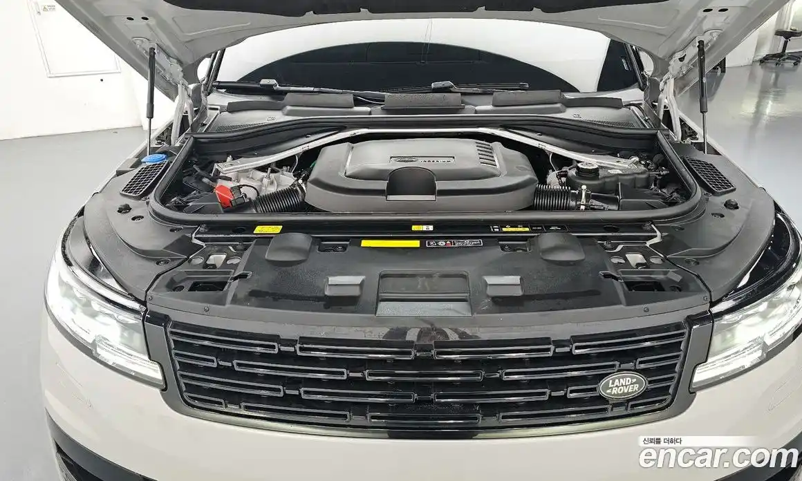 Land Rover Range-Rover Sport 2024 3.0 Автомат в Москве № 213380, фото 16