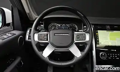 Land Rover Discovery 2023 2.0 Автомат в Москве № 213417, миниатюра 12