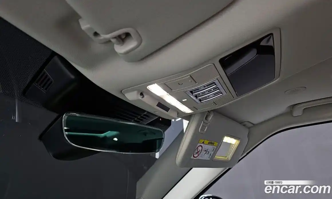 Land Rover Discovery 2023 2.0 Автомат в Москве № 213417, фото 6