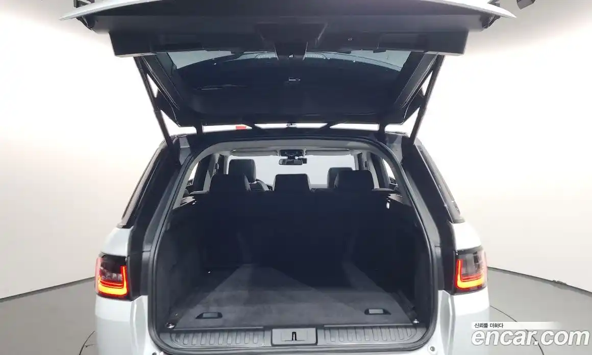 Land Rover Range-Rover Sport 2015 3.0 Автомат в Москве № 213633, фото 11