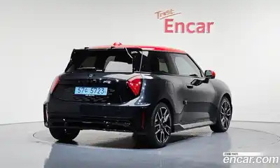 Mini Cooper 2025 0.1 Автомат в Москве № 213975, миниатюра 5