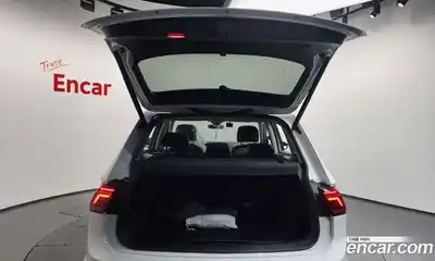 Volkswagen Tiguan, 2022