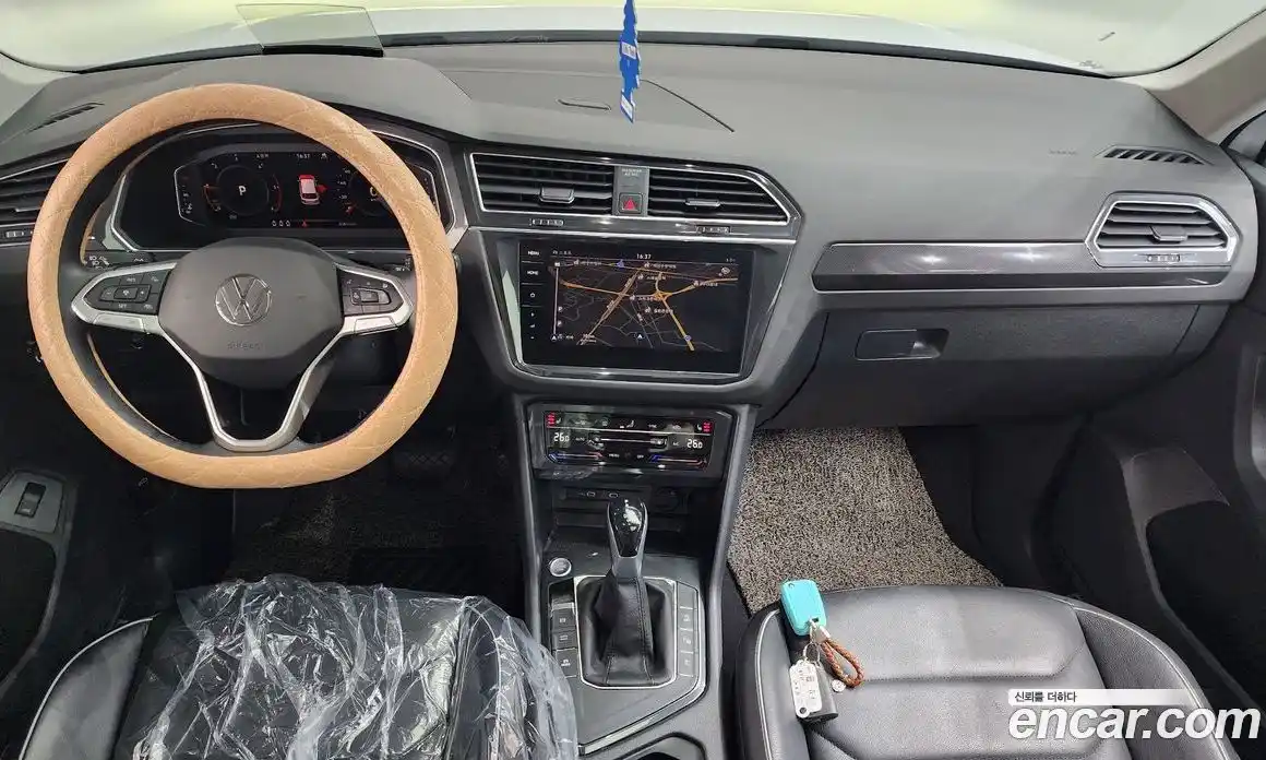 Volkswagen Tiguan 2022 2.0 Автомат в Москве № 215096, фото 4