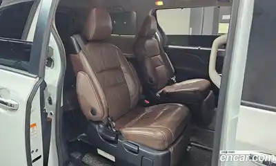 Toyota Sienna 2017 3.5 Автомат в Москве № 215532, миниатюра 2