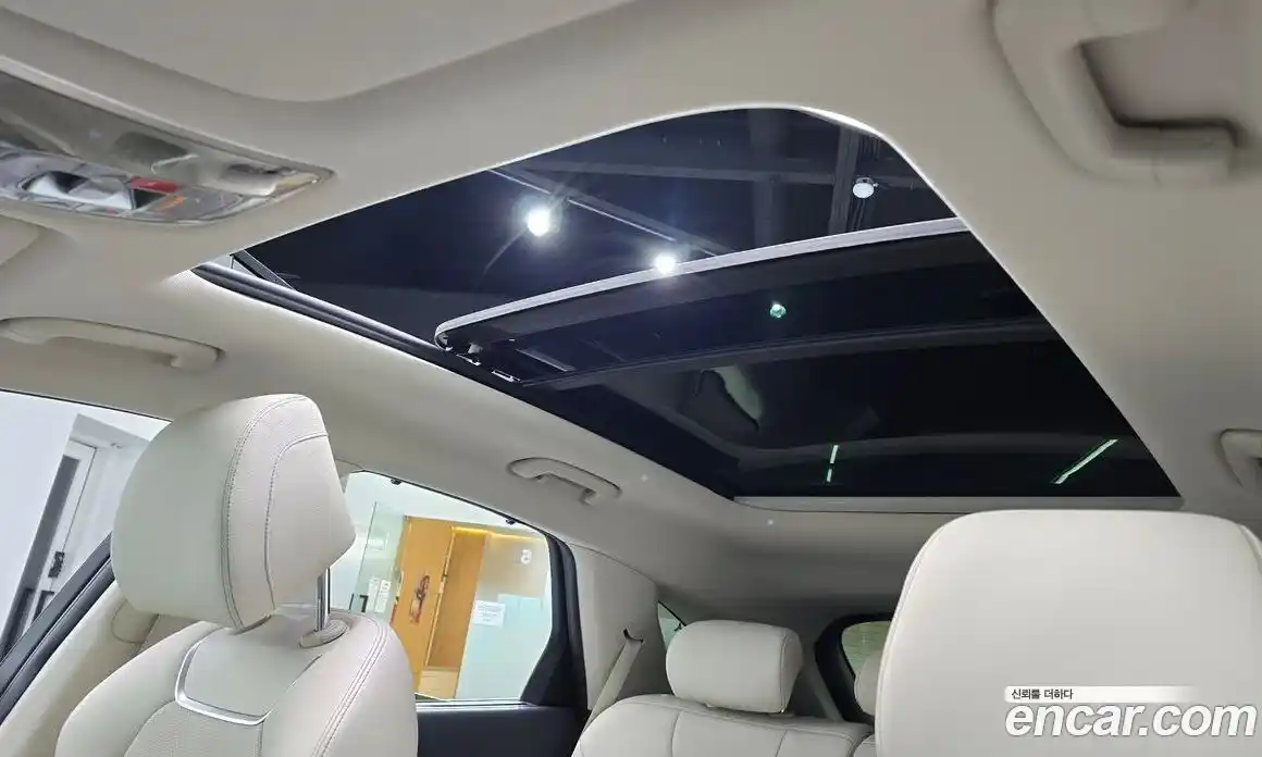 Genesis GV70 2022 2.5 Автомат в Москве № 217597, фото 16