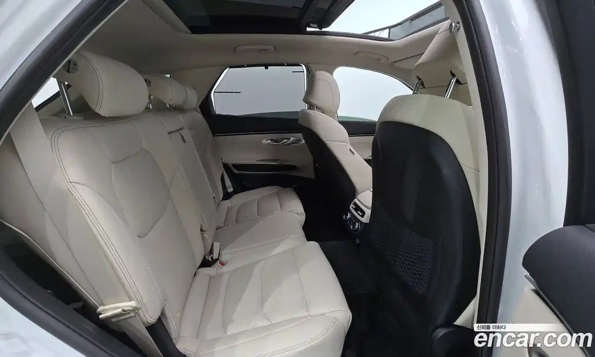 Genesis GV70 2022 2.5 Автомат в Москве № 217597, фото 3