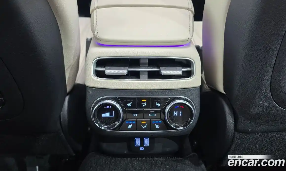 Genesis GV70 2022 2.5 Автомат в Москве № 217597, фото 8