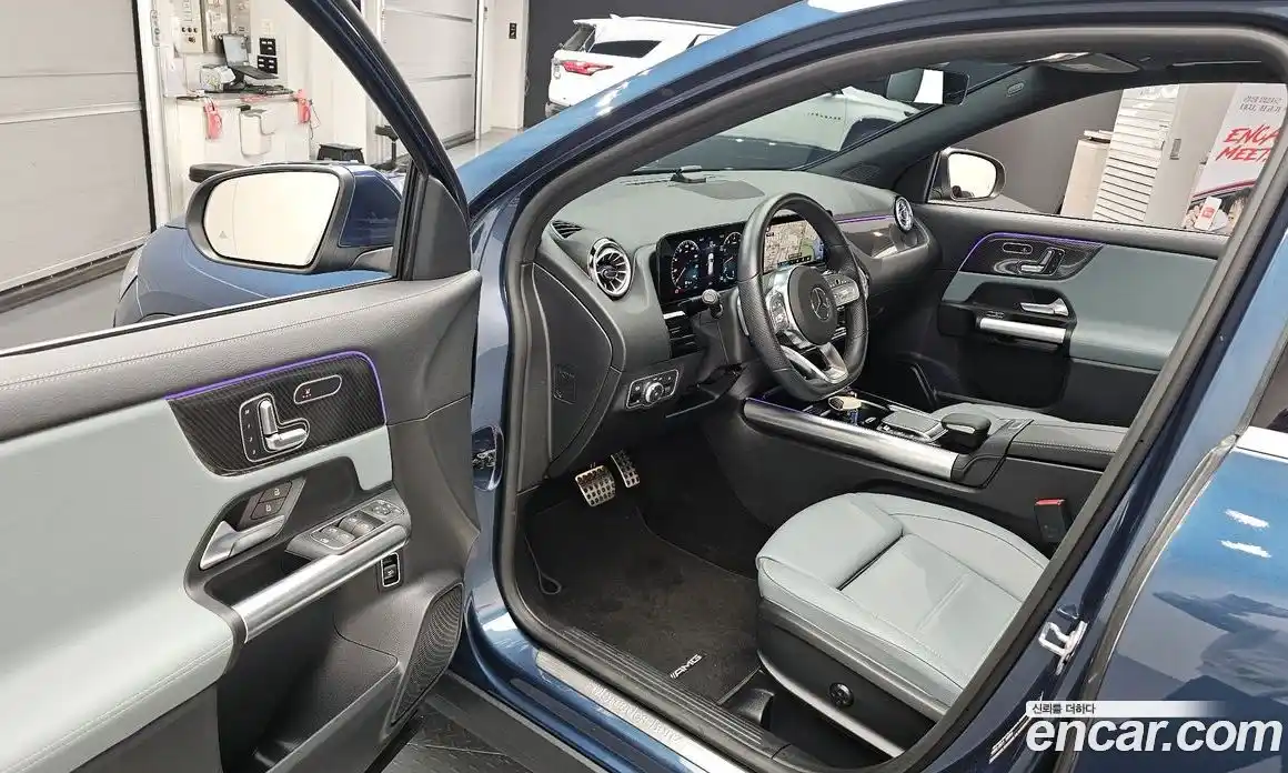 Mercedes-Benz GLA-Class 2023 2.0 Автомат в Москве № 219088, фото 17