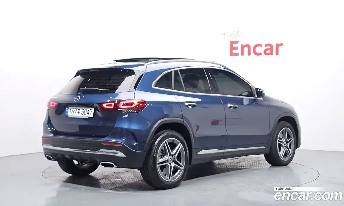 Mercedes-Benz GLA-Class 2023 2.0 Автомат в Москве № 219088, фото 19