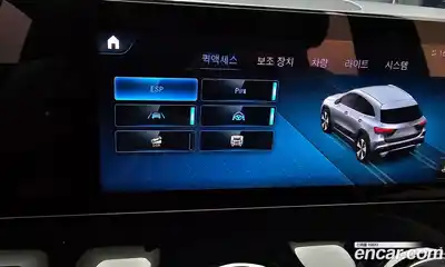 Mercedes-Benz GLA-Class 2023 2.0 Автомат в Москве № 219088, миниатюра 9