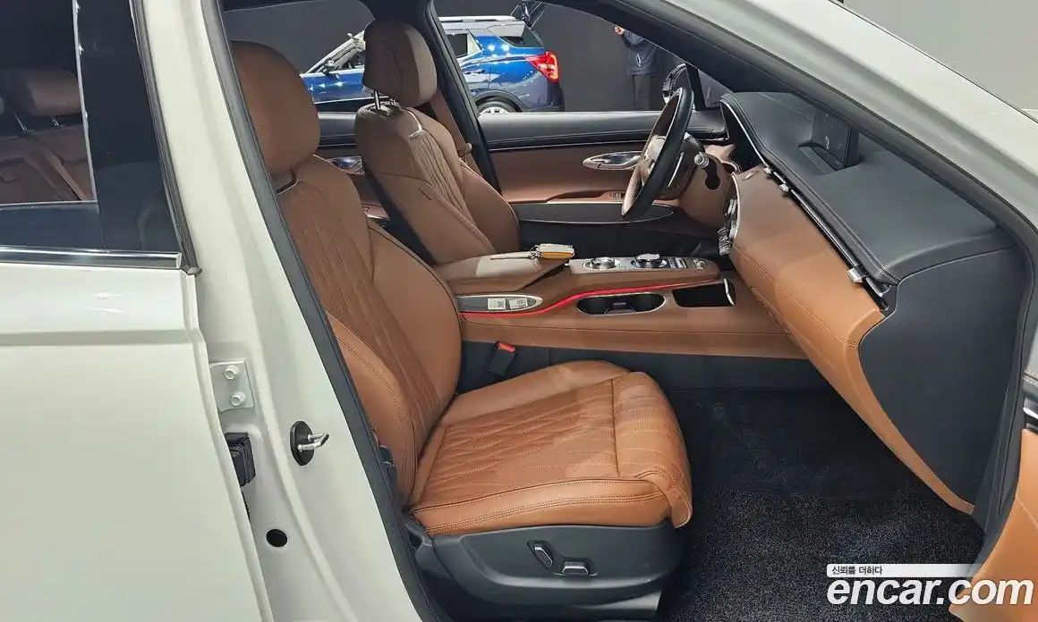 Genesis GV70 2024 2.5 Автомат в Москве № 22494, фото 15