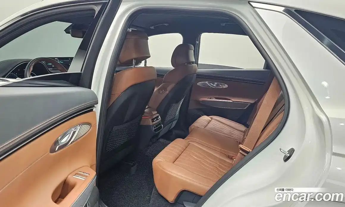 Genesis GV70 2024 2.5 Автомат в Москве № 22494, фото 6