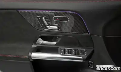 Mercedes-Benz GLA-Class 2023 2.0 Автомат в Москве № 229427, миниатюра 9