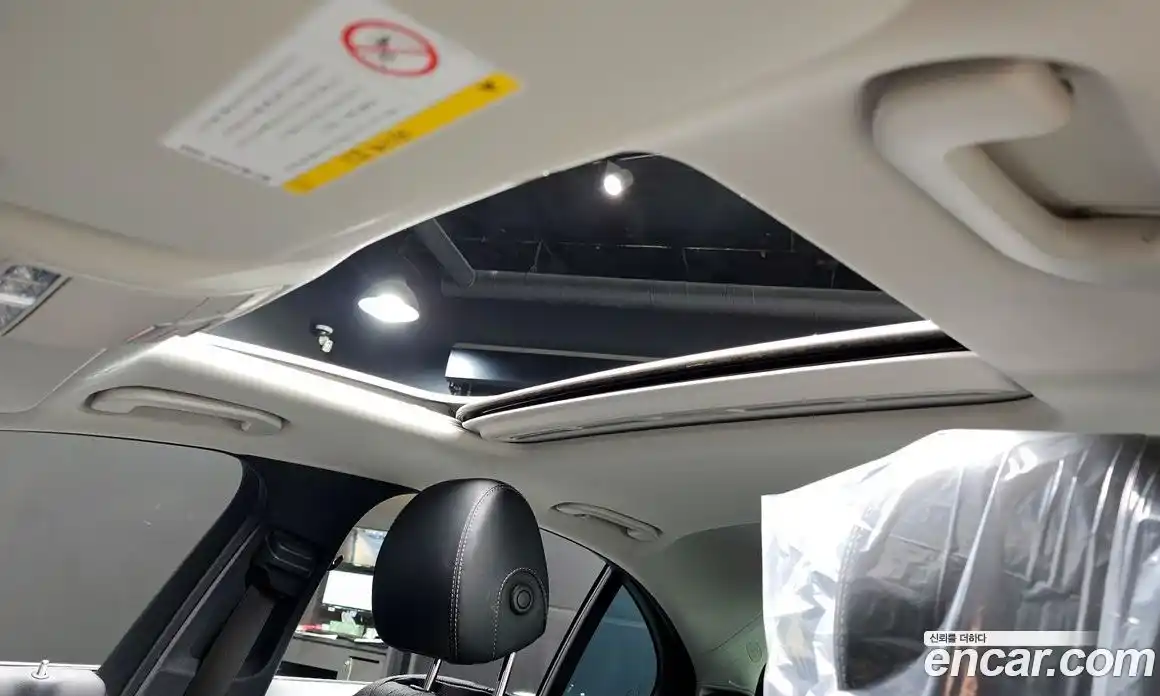 Mercedes-Benz E-Class 2018 2.0 Автомат в Москве № 229600, фото 10