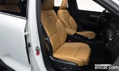 Volvo XC40 2021 2.0 Автомат в Москве № 230418, миниатюра 4