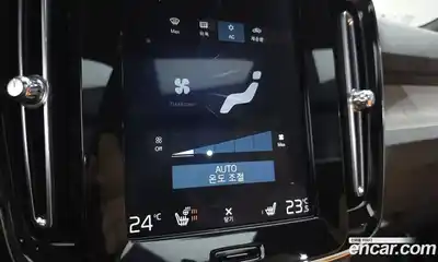 Volvo XC40 2021 2.0 Автомат в Москве № 230418, миниатюра 5