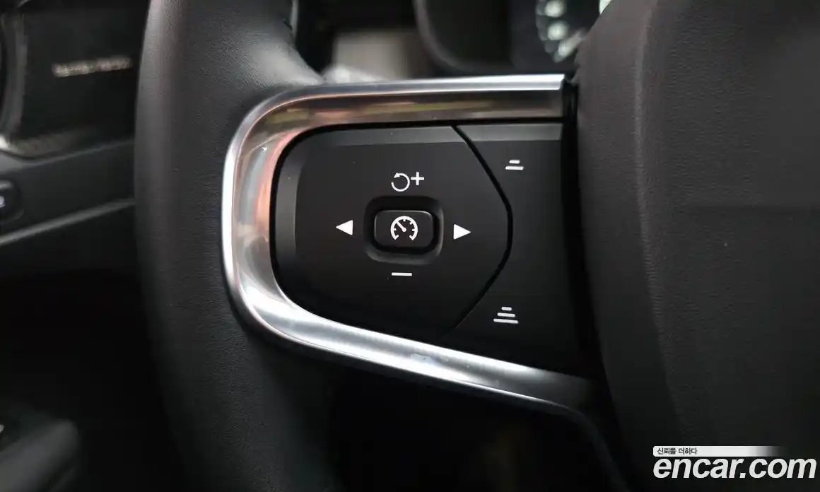 Volvo XC40 2021 2.0 Автомат в Москве № 230418, фото 6