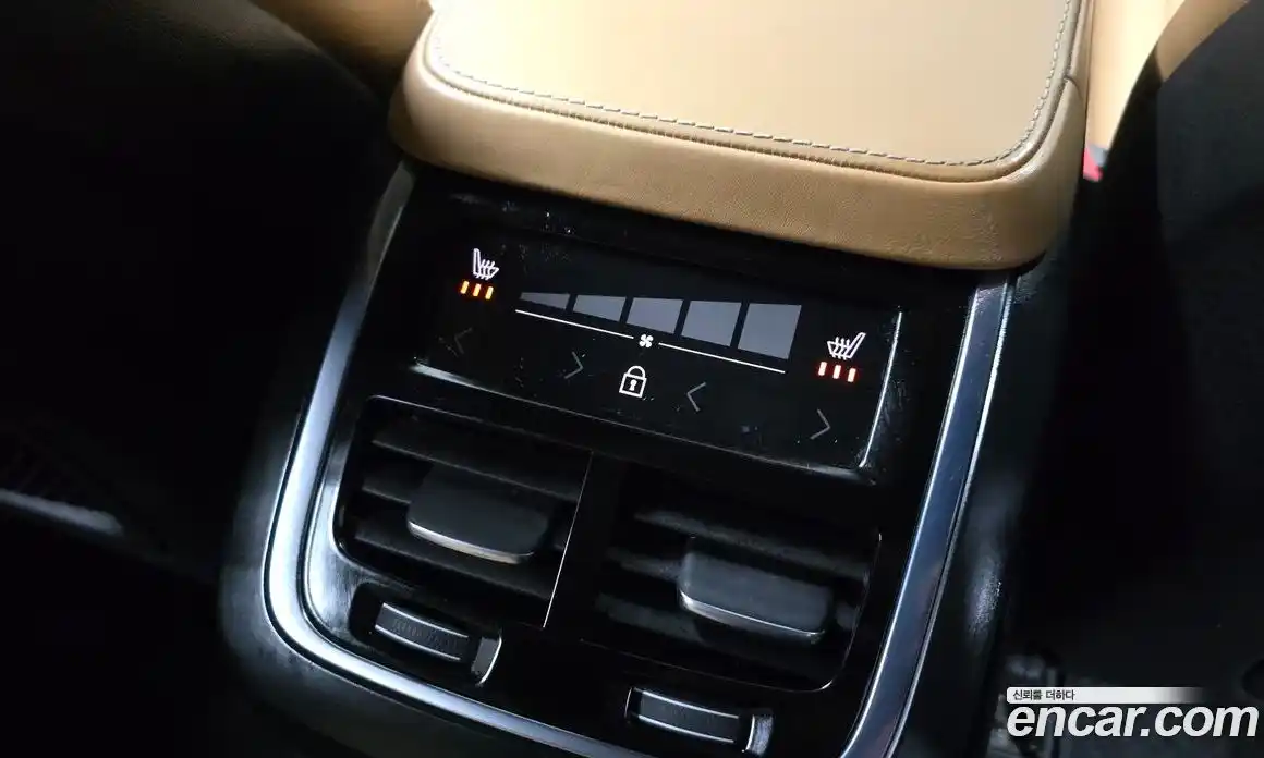 Volvo XC90 2018 2.0 Автомат в Москве № 230624, фото 4