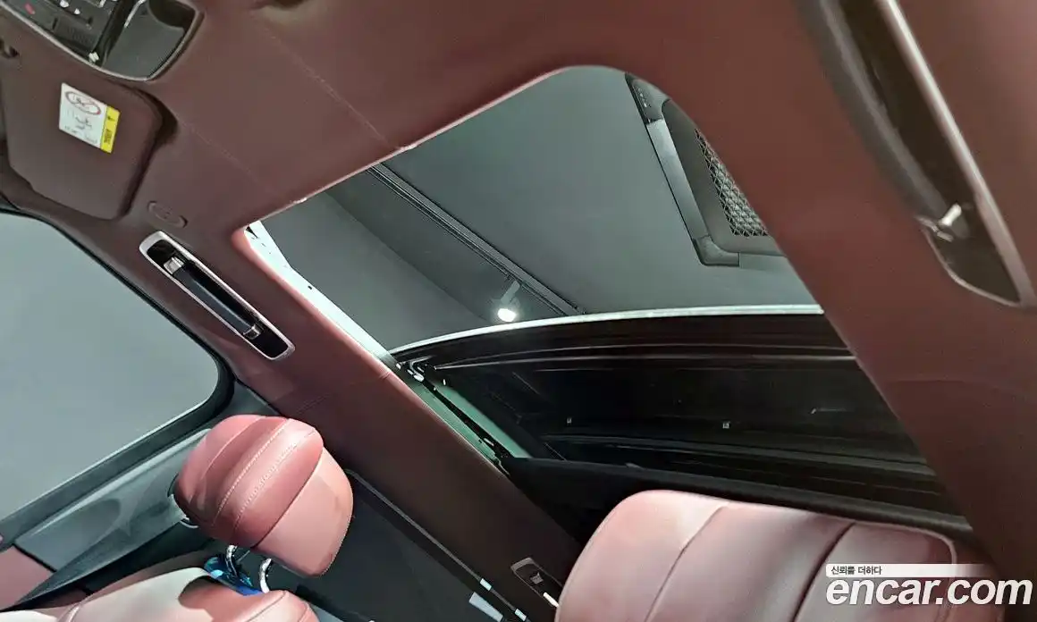 Land Rover Range-Rover 2024 4.4 Автомат в Москве № 231101, фото 18