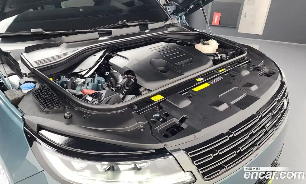 Land Rover Range-Rover Sport 2025 3.0 Автомат в Москве № 231170, фото 16