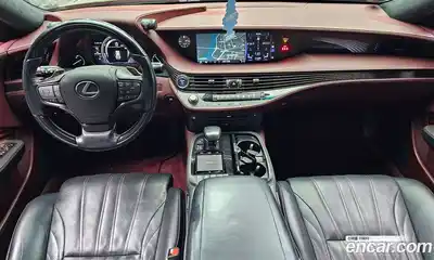 Lexus LS 2018 3.5 Автомат в Москве № 232034, миниатюра 11
