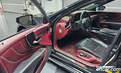 Lexus LS 2018 3.5 Автомат в Москве № 232034, миниатюра 12