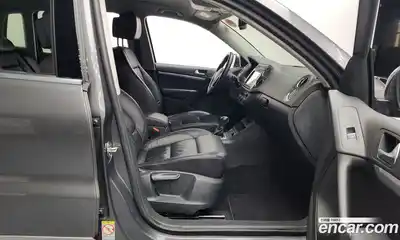 Volkswagen Tiguan, 2016