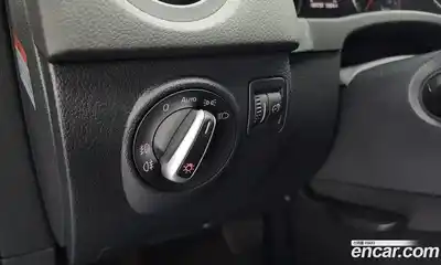 Volkswagen Tiguan 2016 2.0 Автомат в Москве № 232226, миниатюра 3