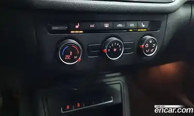 Volkswagen Tiguan 2016 2.0 Автомат в Москве № 232226, миниатюра 5