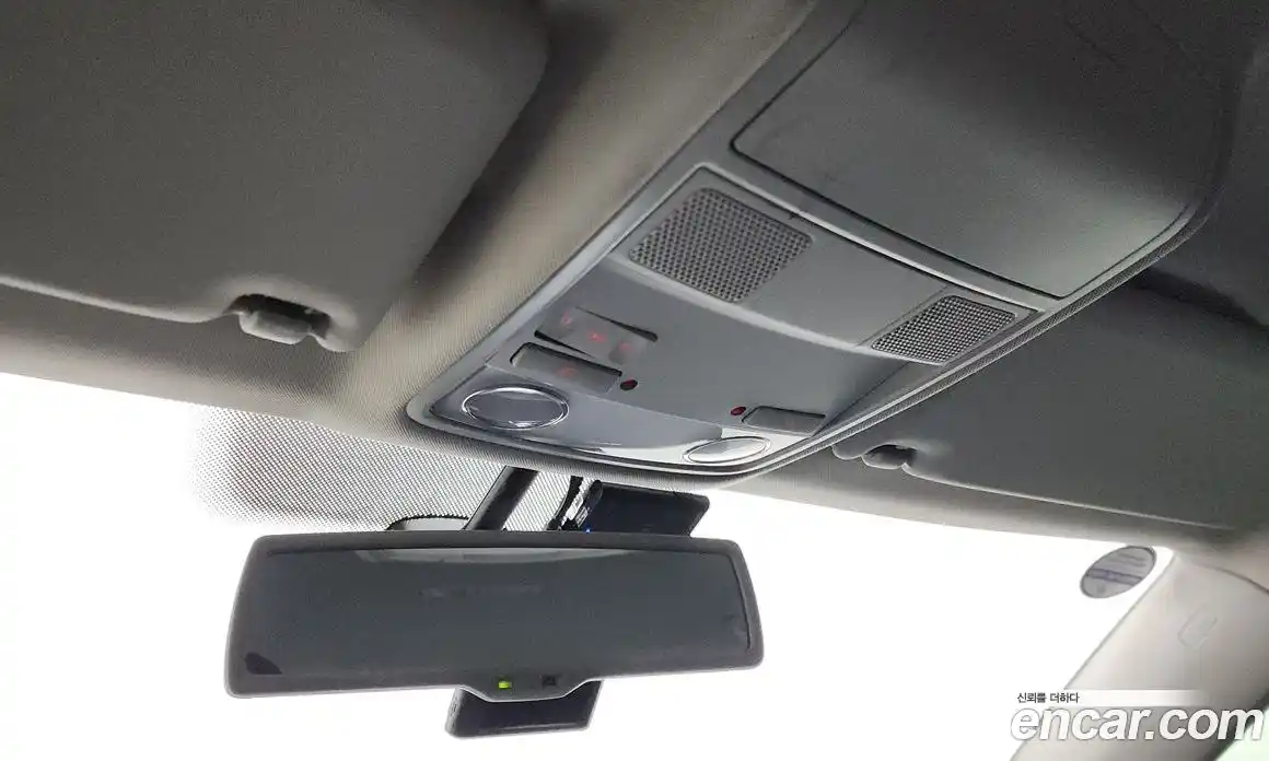 Volkswagen Tiguan 2016 2.0 Автомат в Москве № 232226, фото 8