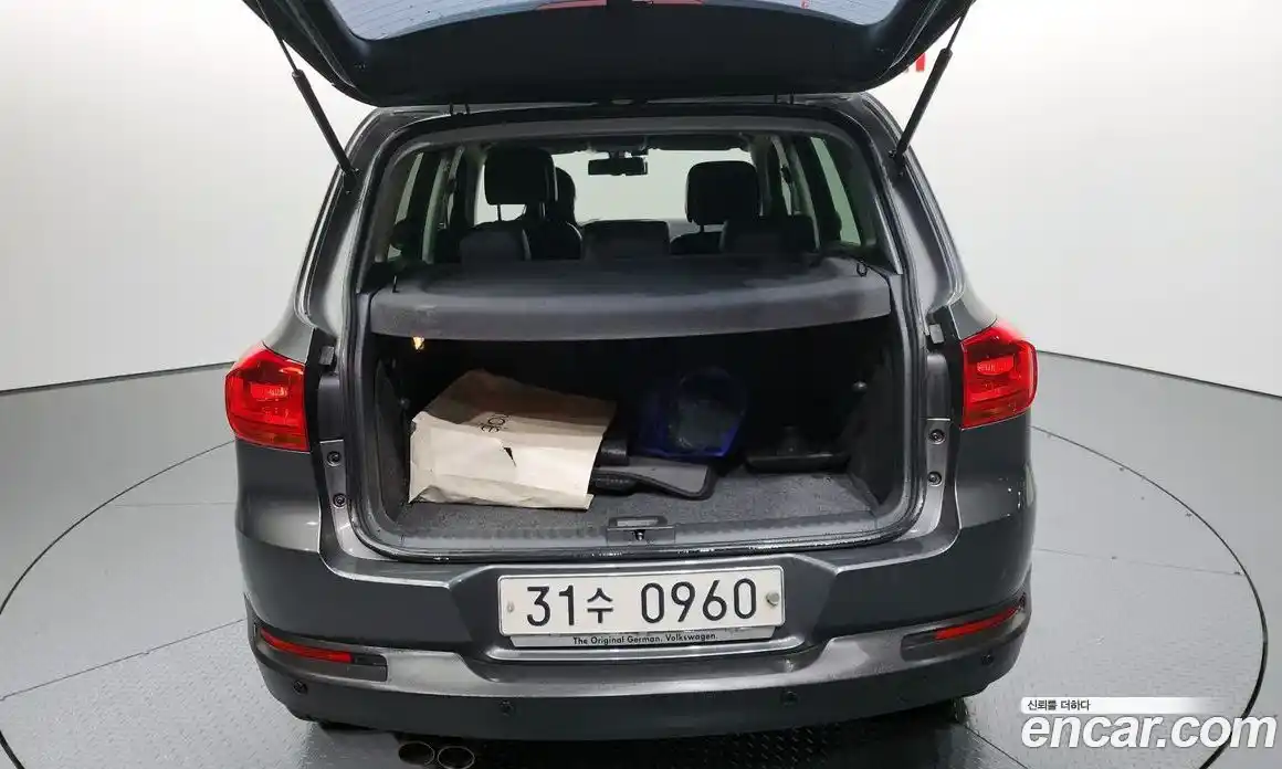 Volkswagen Tiguan 2016 2.0 Автомат в Москве № 232226, фото 9