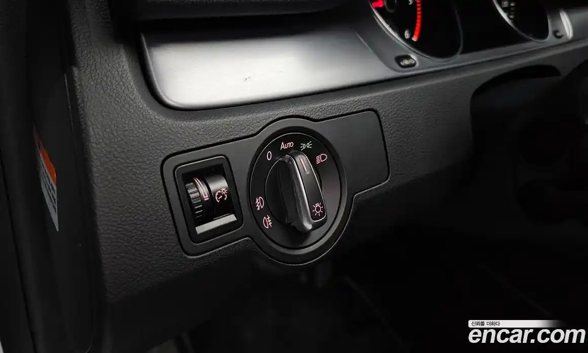 Volkswagen CC 2014 2.0 Автомат в Москве № 232256, фото 13