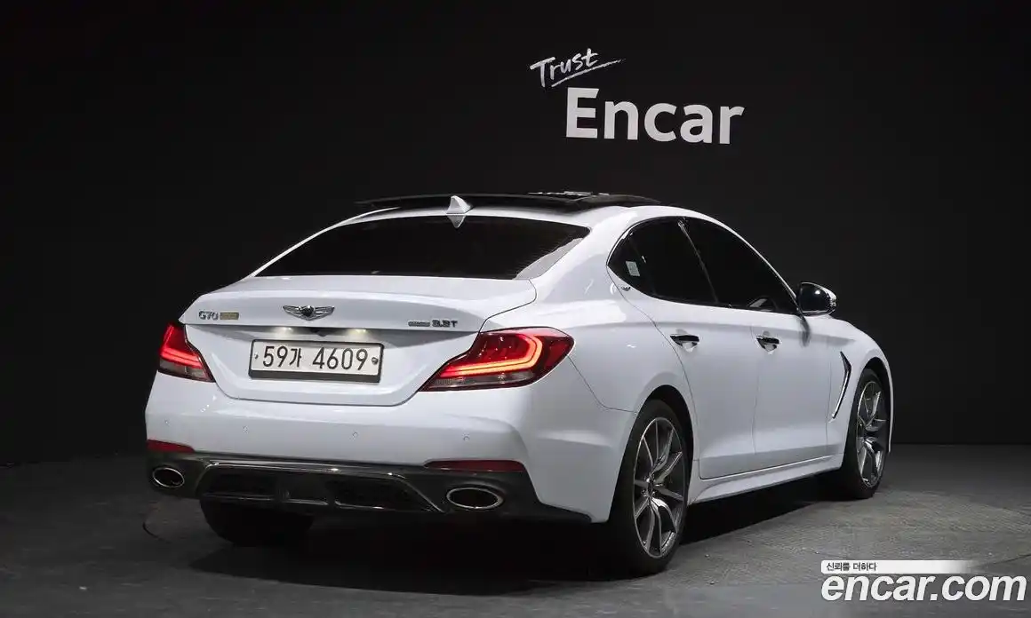 Genesis G70 2018 3.3 Автомат в Москве № 233432, фото 11