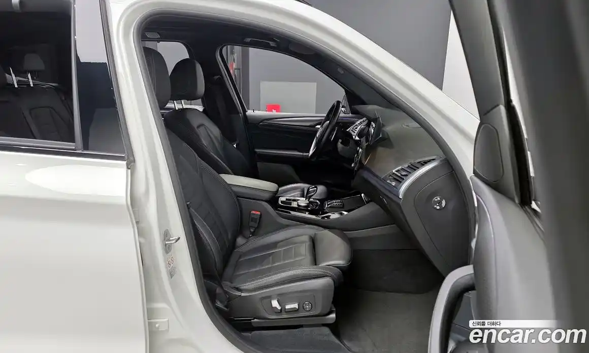 BMW X3 2022 2.0 Автомат в Москве № 248486, фото 9