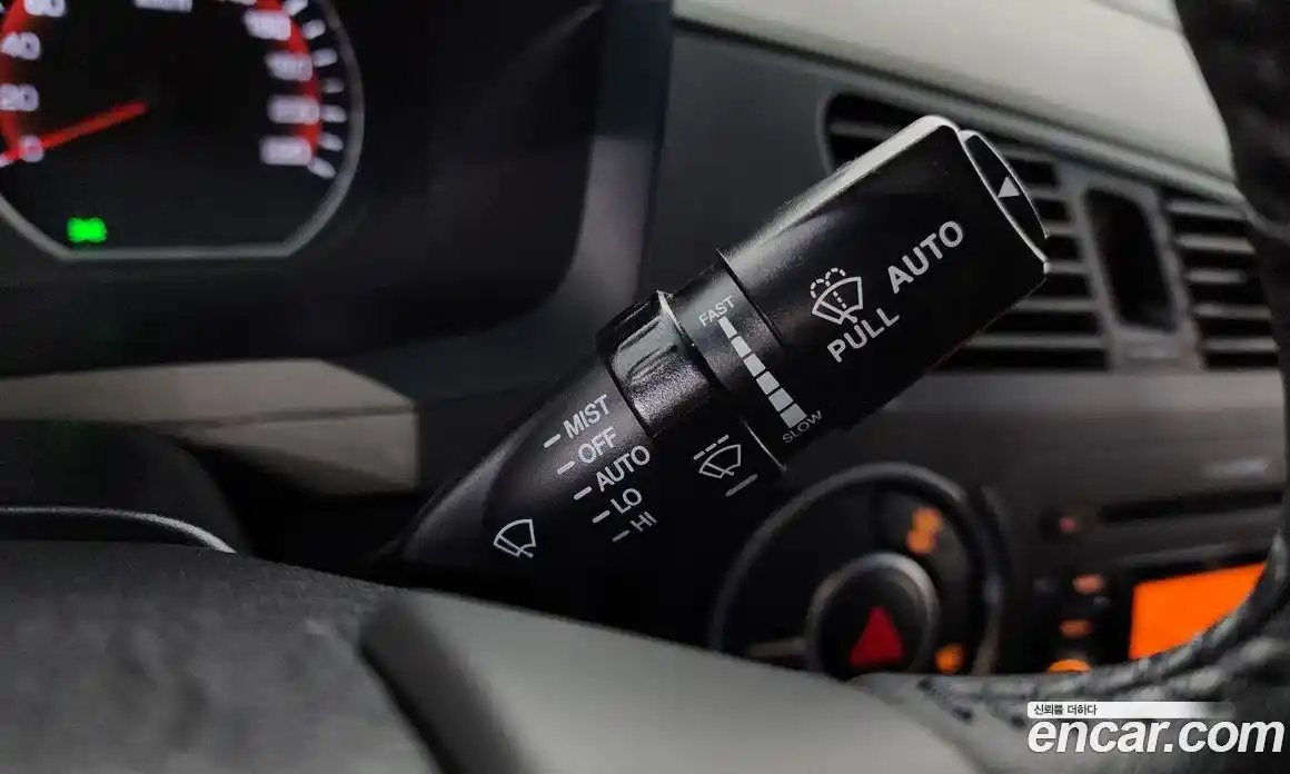 SsangYong Korando 2014 2.0 Механическая в Москве № 25434, фото 11